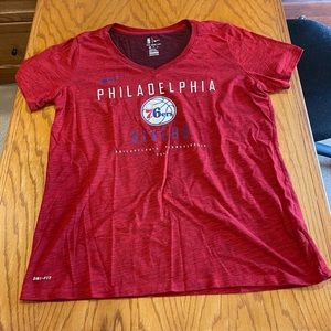 Nike Philadelphia 76’ers drifit top - XL